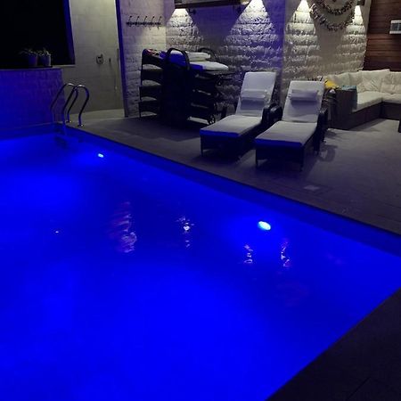 Polly Apartments With Swimming Pool Babino Polje Екстериор снимка